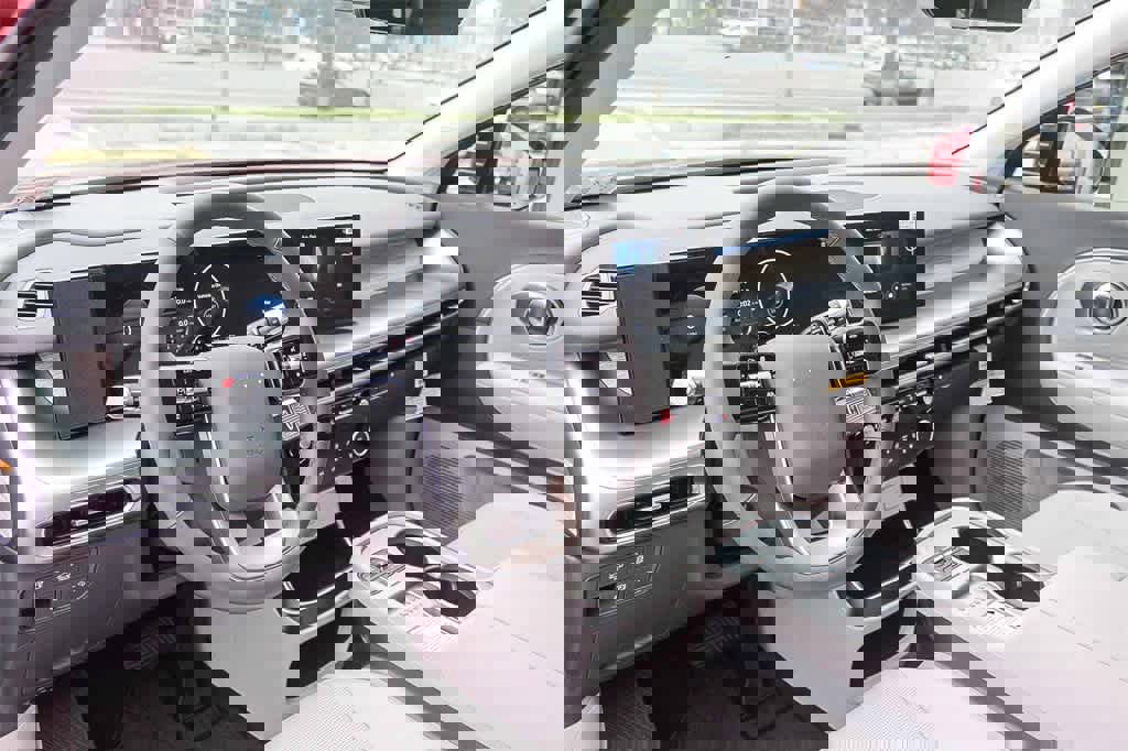 New 2026 Hyundai Ioniq 9 SEL image 19