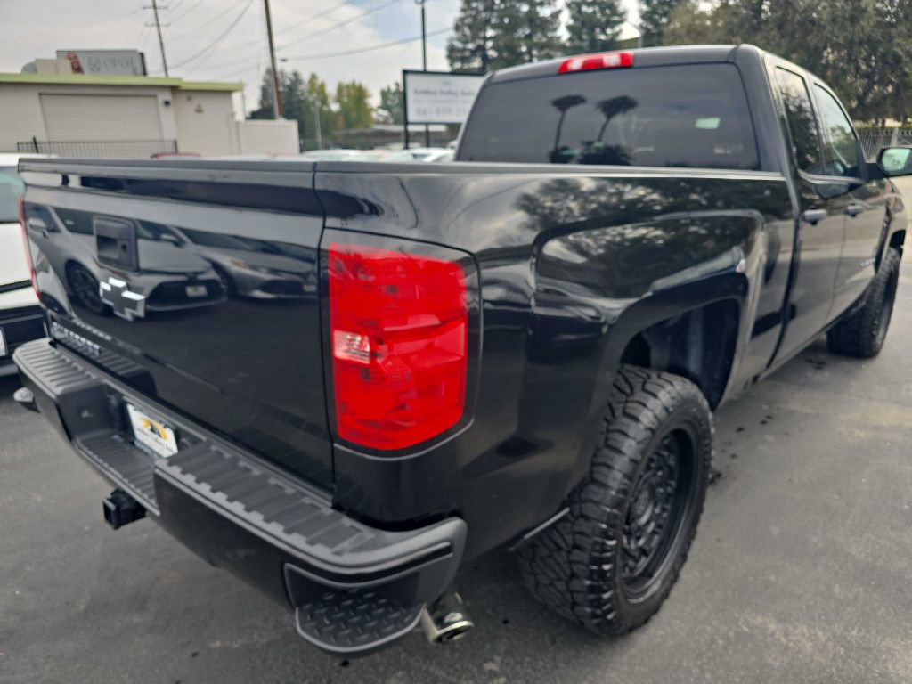 Used 2017 Chevrolet Silverado 1500 Custom w/ Custom Convenience Package image 12