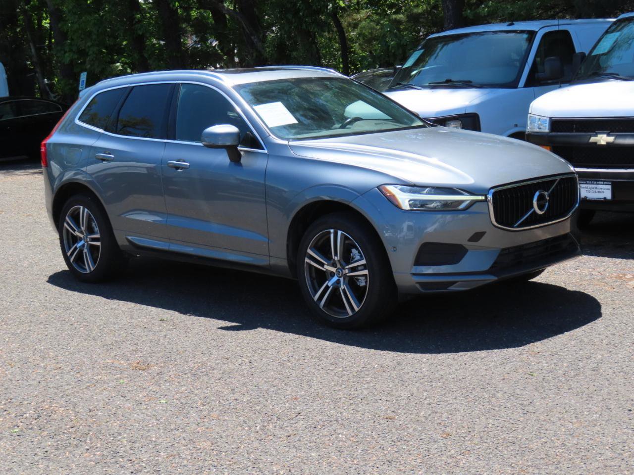 Used 2019 Volvo XC60 T6 Momentum w/ Premium Package AWD/4WD image 22