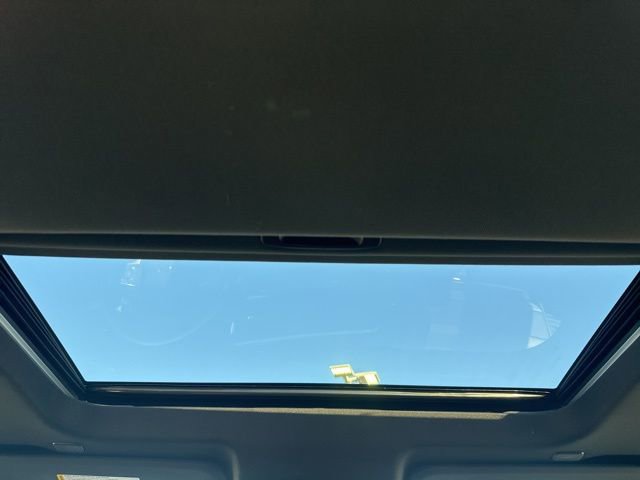 New 2026 Chevrolet Silverado 1500 ZR2 image 32