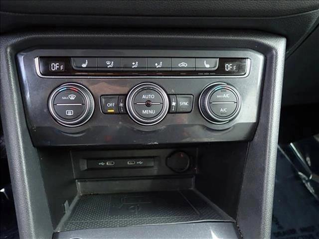 Used 2021 Volkswagen Tiguan SE w/ Panoramic Sunroof Package AWD/4WD image 20
