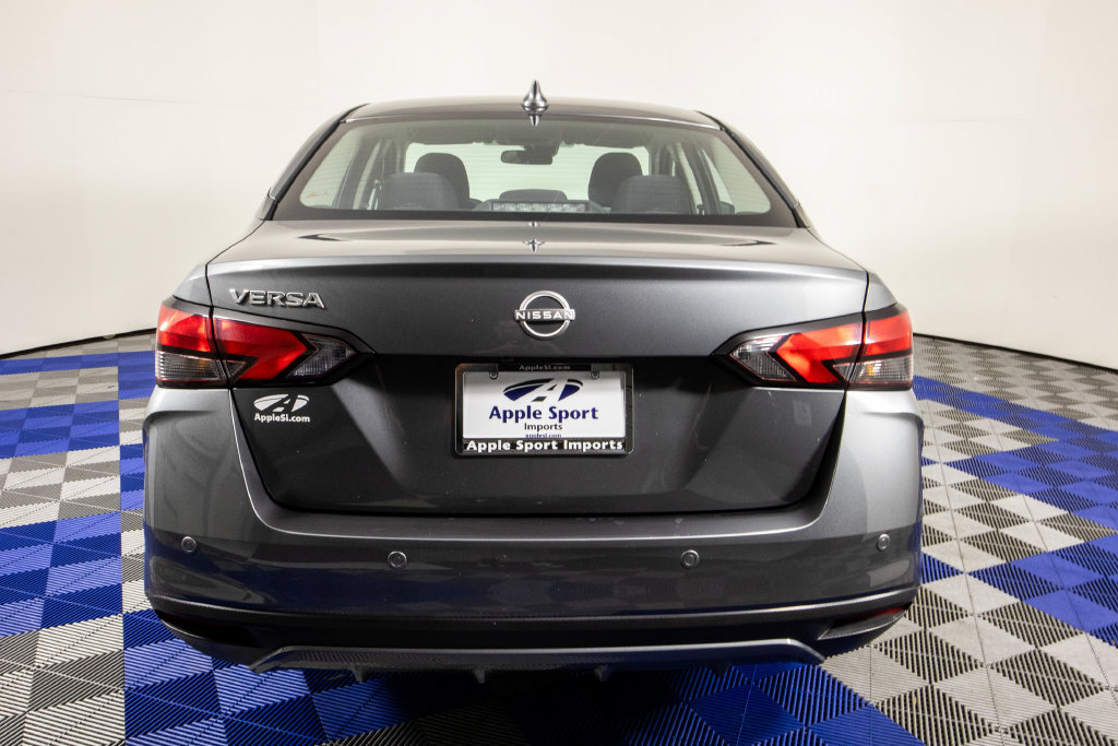 Used 2025 Nissan Versa SV FWD image 7