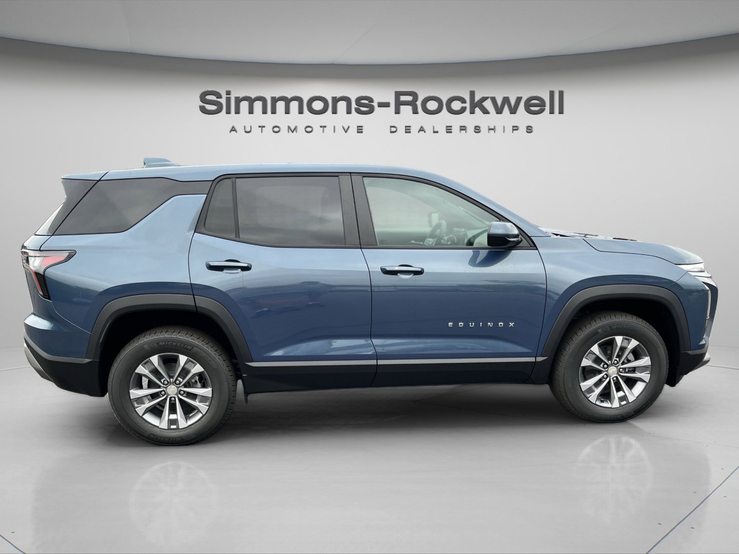 New 2026 Chevrolet Equinox LT image 8