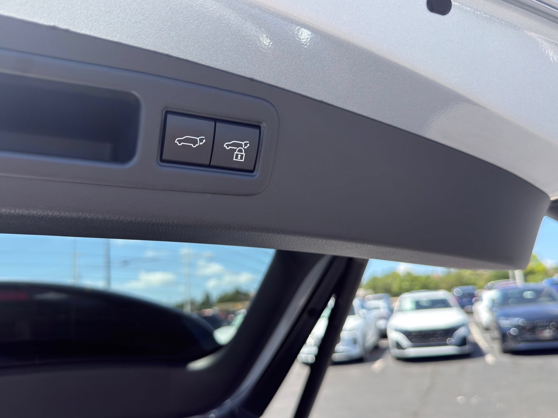 Used 2023 Lexus RX 350 FWD w/ Accessory Package (Z1) image 8