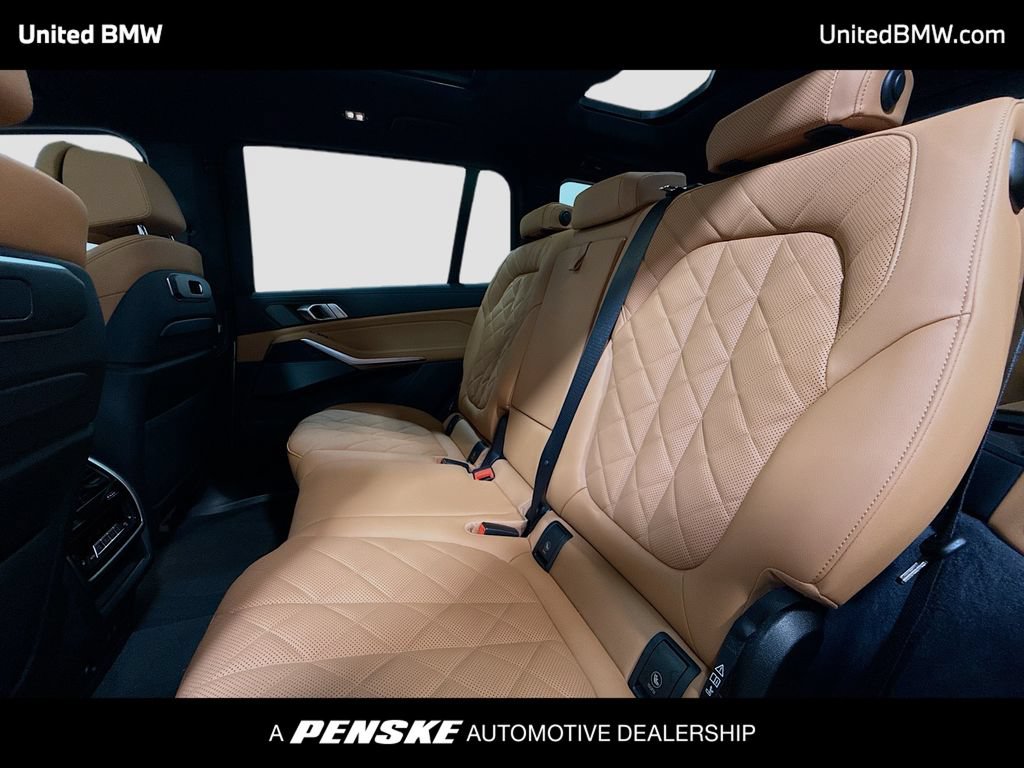 New 2027 BMW X7 xDrive40i w/ Executive Package AWD/4WD image 13