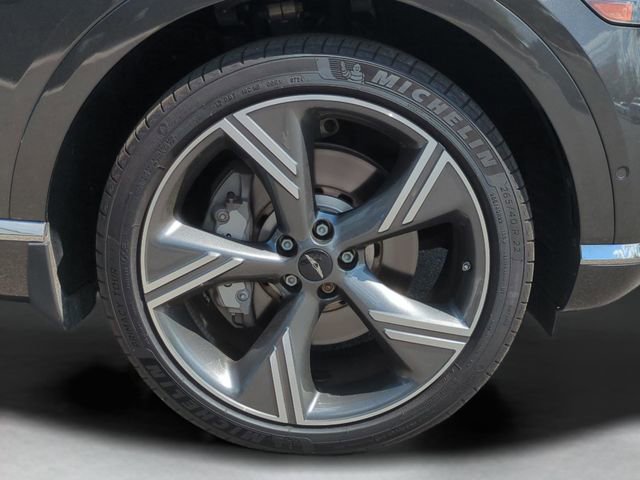Used 2025 Genesis GV80 2.5T Prestige image 10