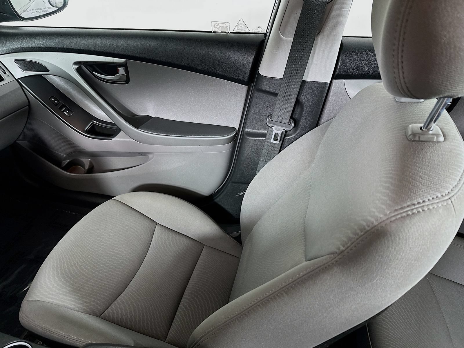 Used 2016 Hyundai Elantra SE FWD image 21