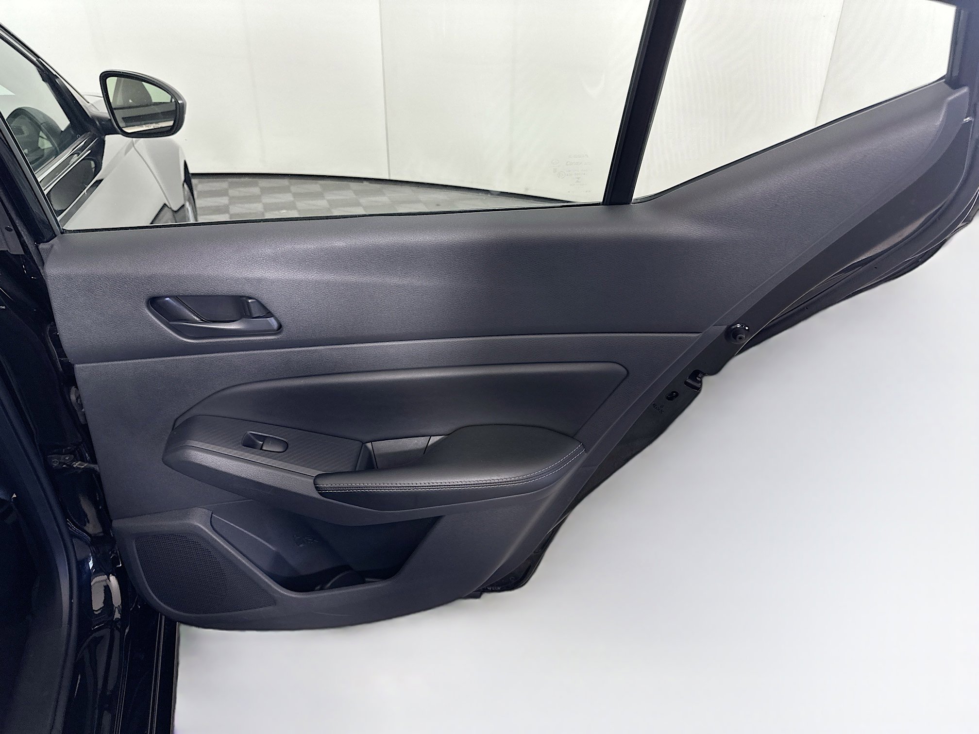 Used 2025 Nissan Altima 2.5 SV image 28