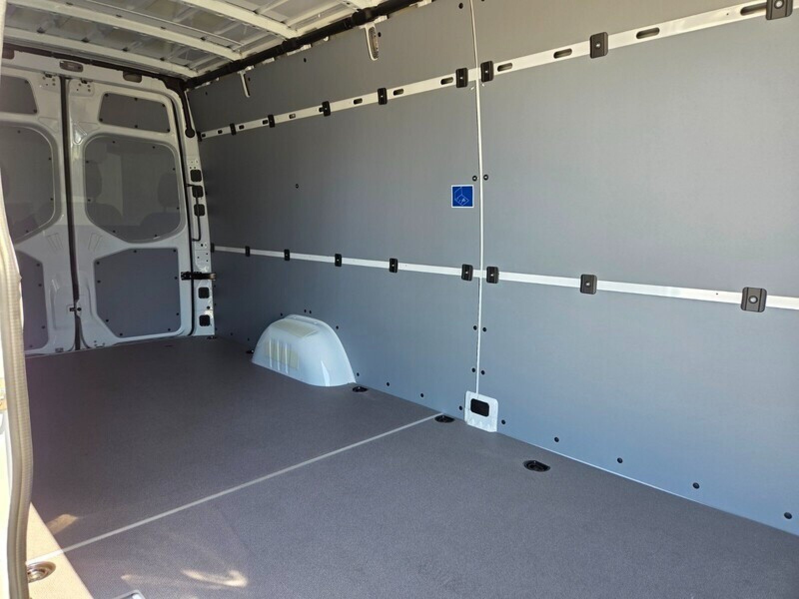 New 2026 Mercedes-Benz Sprinter 2500 image 9