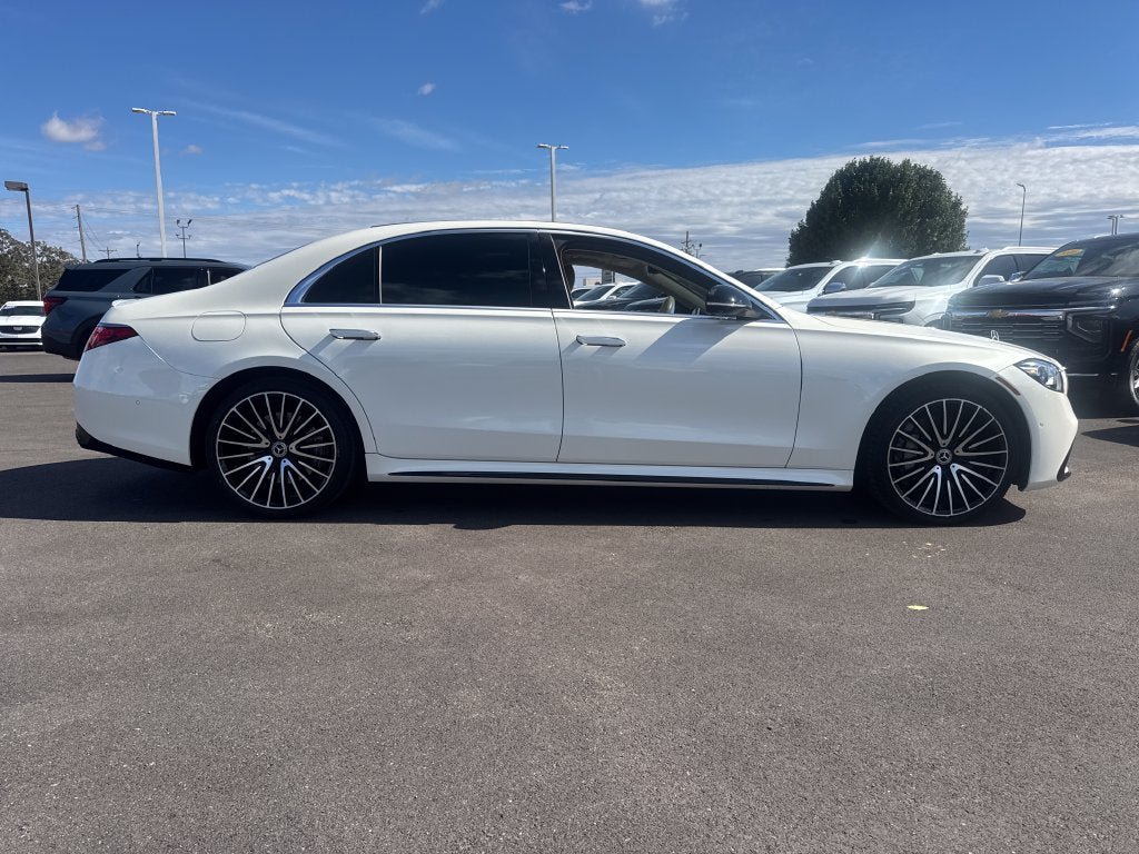 Used 2022 Mercedes-Benz S 580 4MATIC Sedan image 8