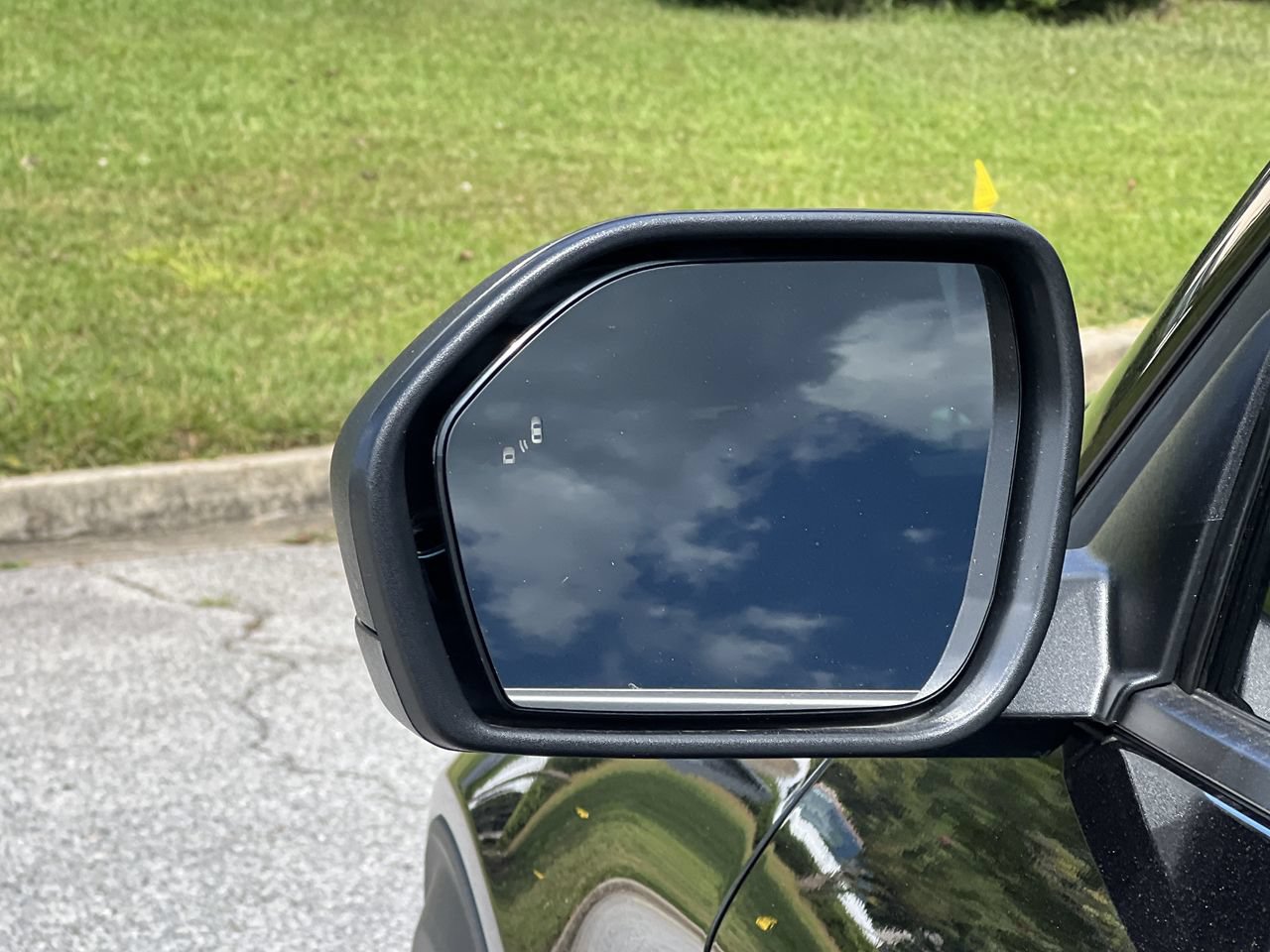 New 2026 Ford Explorer Active RWD image 23