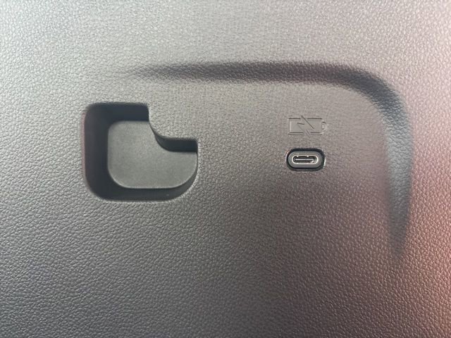 New 2026 Chevrolet Traverse LT w/ Driver Confidence Package image 13