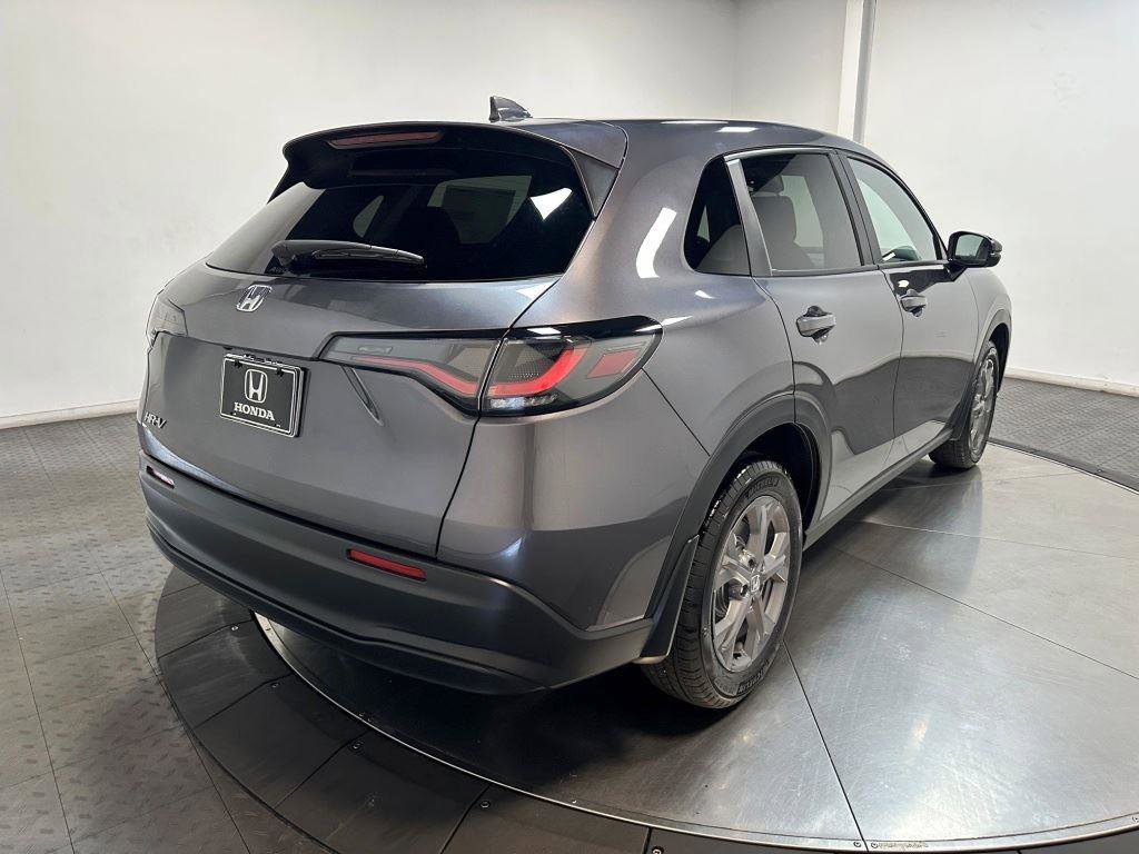 New 2026 Honda HR-V LX image 8