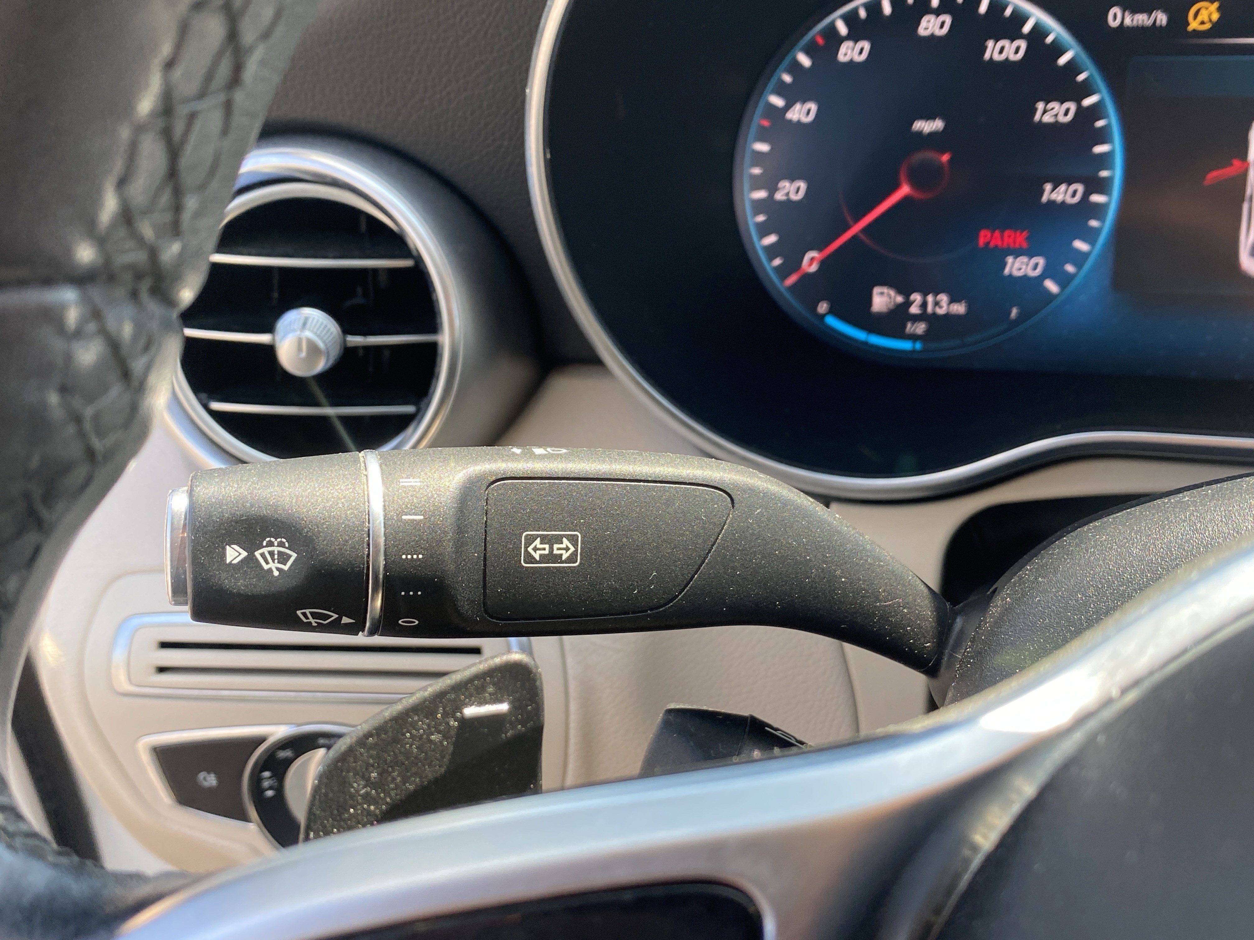 Used 2021 Mercedes-Benz C 300 Sedan image 32