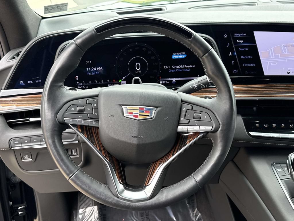 Used 2024 Cadillac Escalade ESV Premium Luxury w/ LPO, Floor Liner Package AWD/4WD image 32