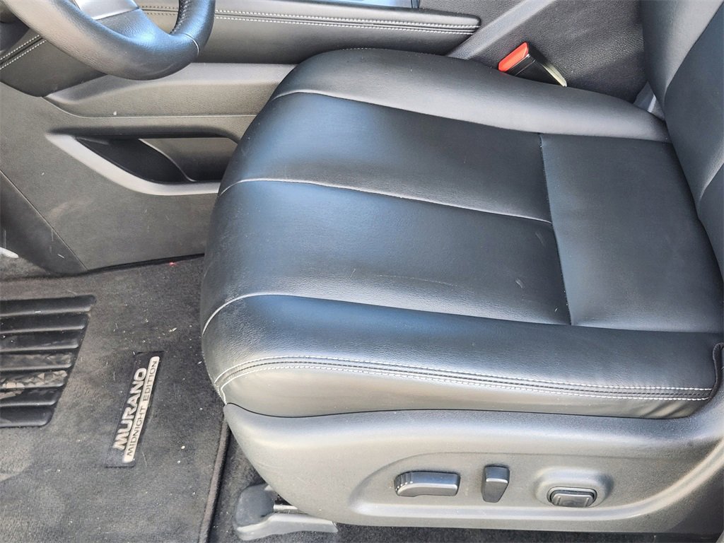 Used 2022 Nissan Murano SV w/ SV Midnight Edition Package image 8