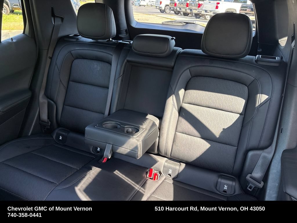 Used 2026 Chevrolet Equinox LT w/ Convenience Package II FWD image 41