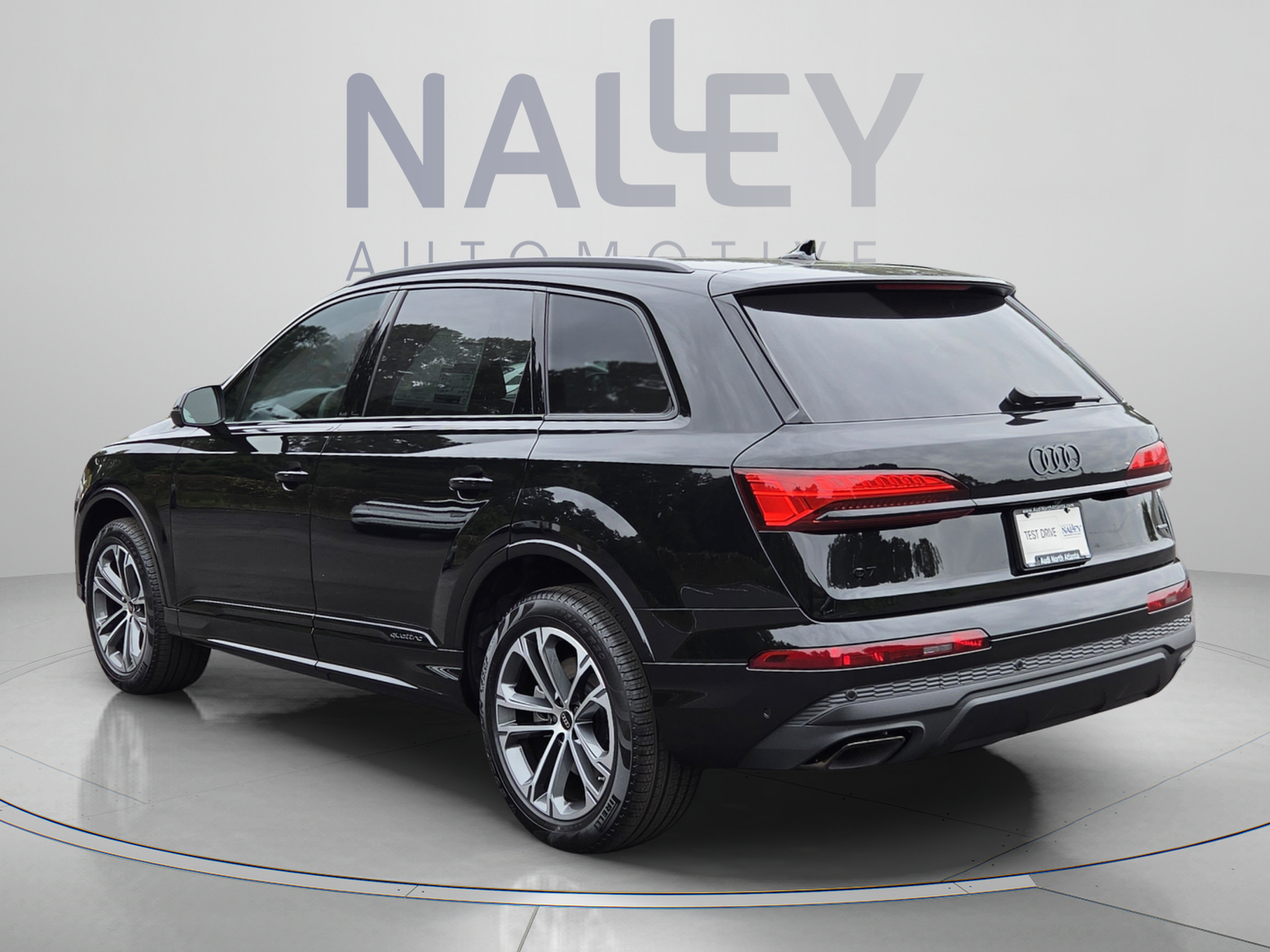 New 2026 Audi Q7 2.0T Premium AWD/4WD image 3