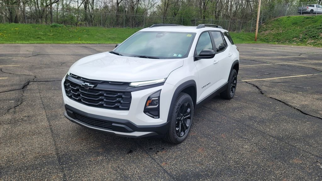 New 2026 Chevrolet Equinox LT w/ Convenience Package II AWD/4WD image 5