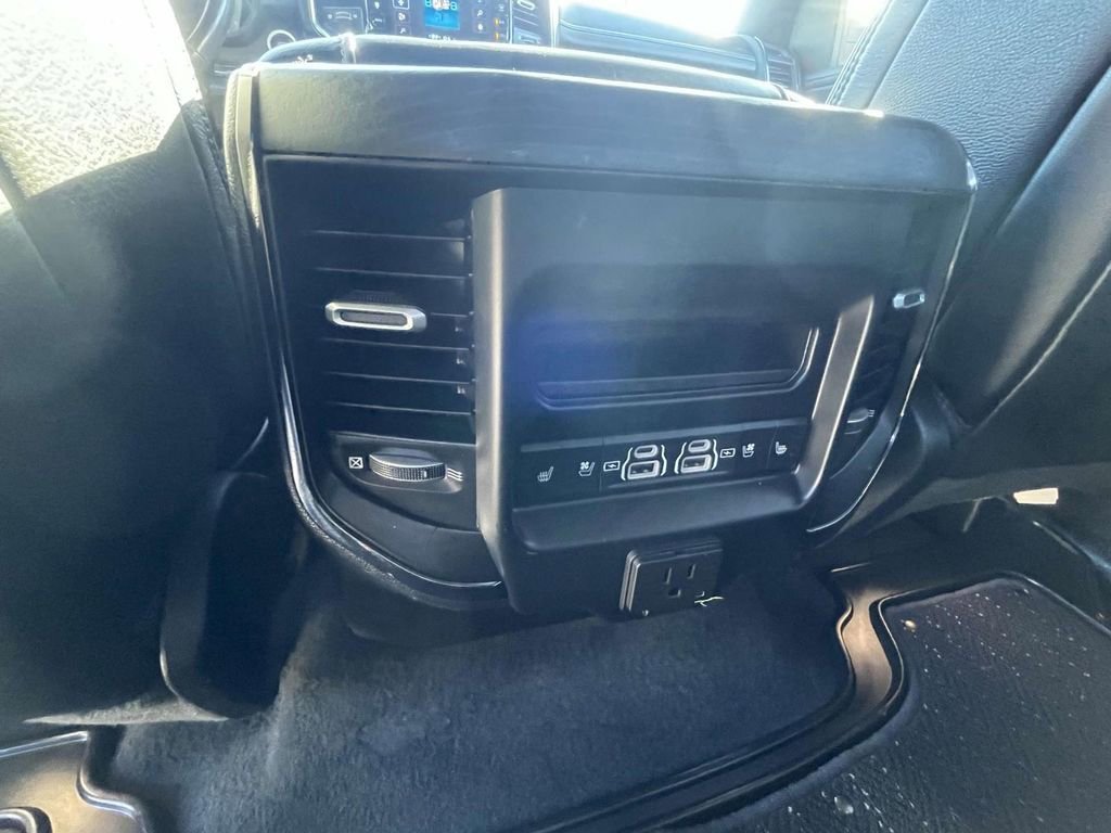 Used 2024 RAM 1500 Limited image 15