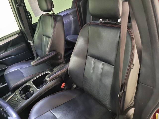 Used 2019 Dodge Grand Caravan GT image 9