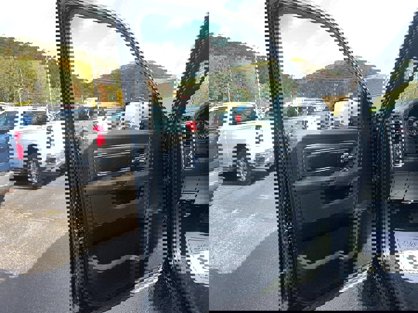 Used 2022 RAM 1500 Classic Warlock image 11