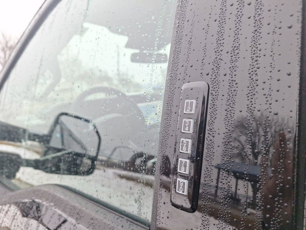 New 2026 Ford F350 Lariat w/ Black Appearance Package image 34