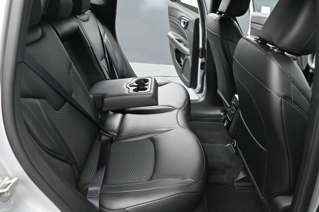 New 2026 Jeep Compass Latitude AWD/4WD image 22
