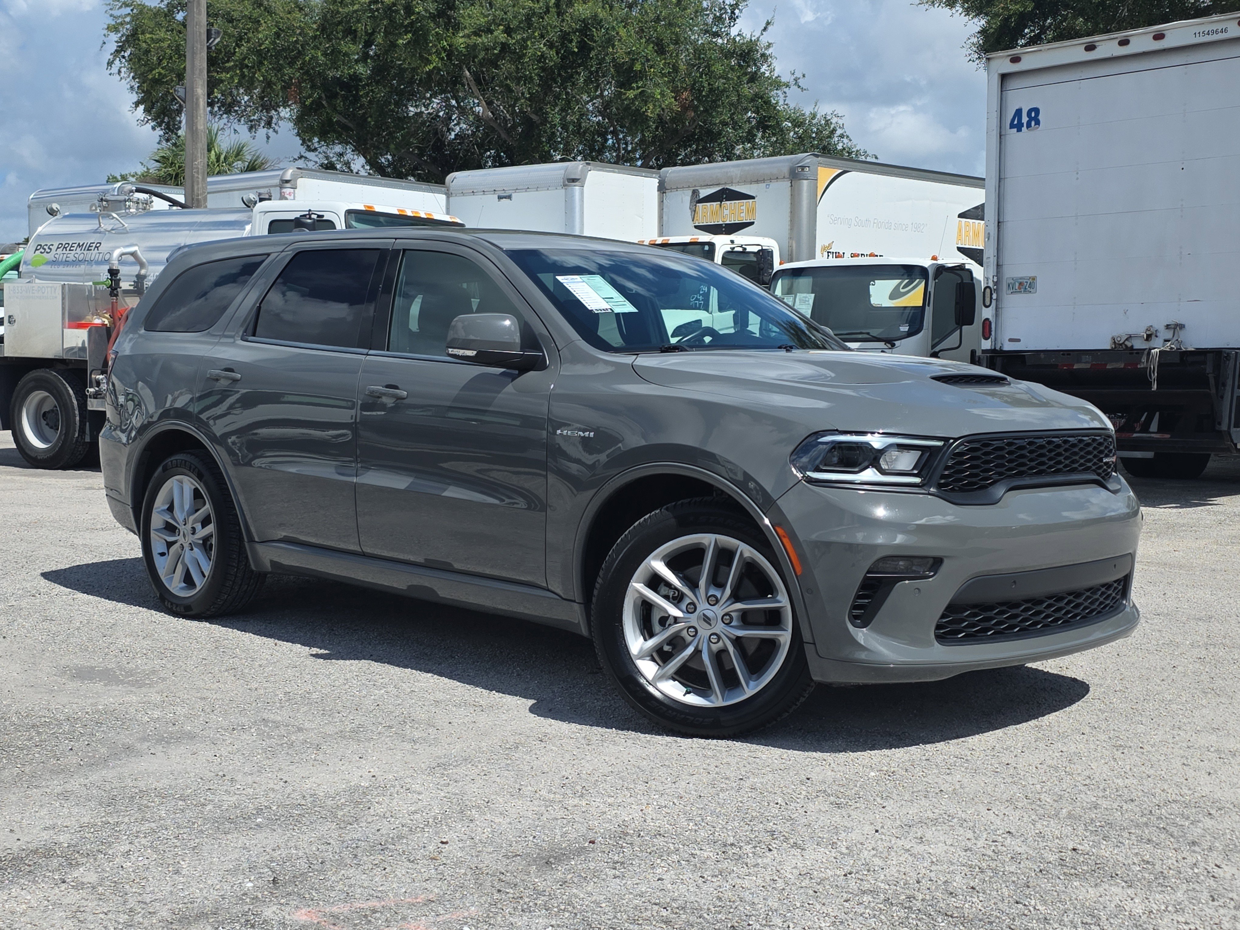 Used 2022 Dodge Durango R/T RWD image 1