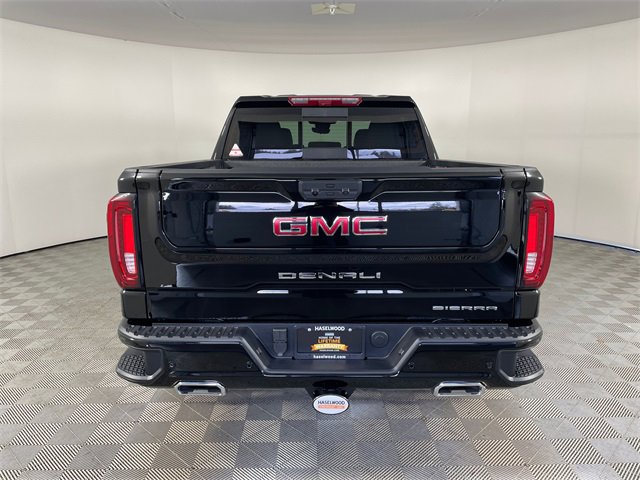 New 2026 GMC Sierra 1500 Denali w/ Denali Reserve Package image 17