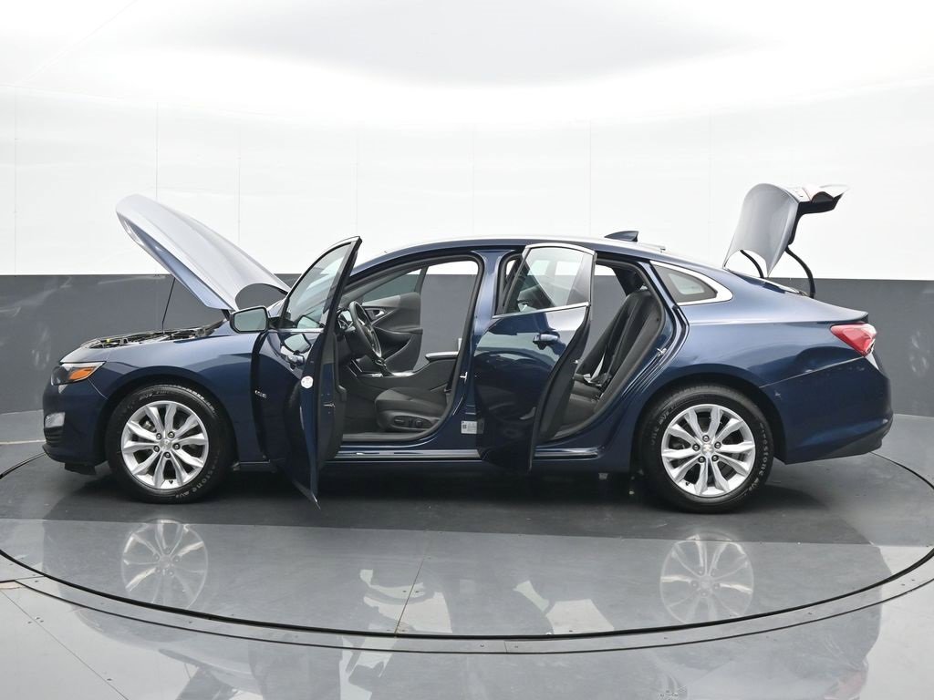 Used 2021 Chevrolet Malibu LT image 27
