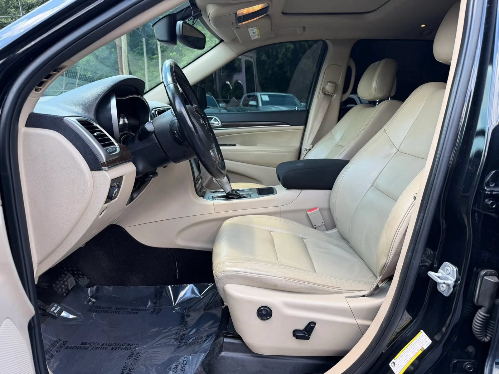 Used 2018 Jeep Grand Cherokee Limited RWD image 12