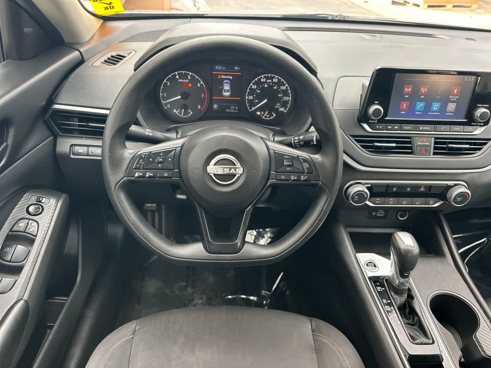 Used 2024 Nissan Altima 2.5 S FWD image 15