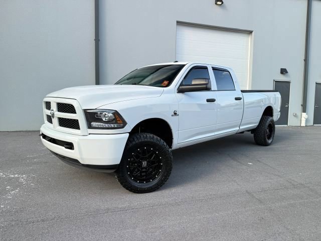 Used 2018 RAM 2500 Tradesman w/ Chrome Appearance Group image 2