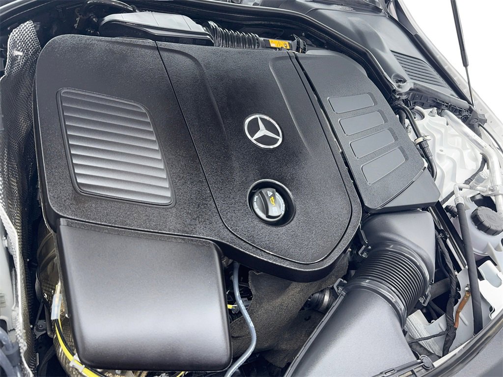 Used 2025 Mercedes-Benz C 300 Sedan image 61