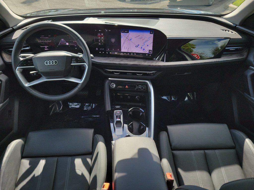 Certified 2025 Audi Q5 Premium Plus AWD/4WD image 23