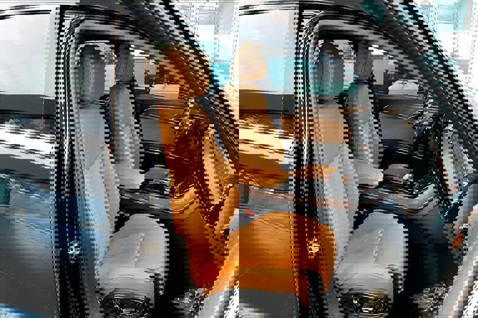 Used 2024 Audi A8 L 3.0T image 9