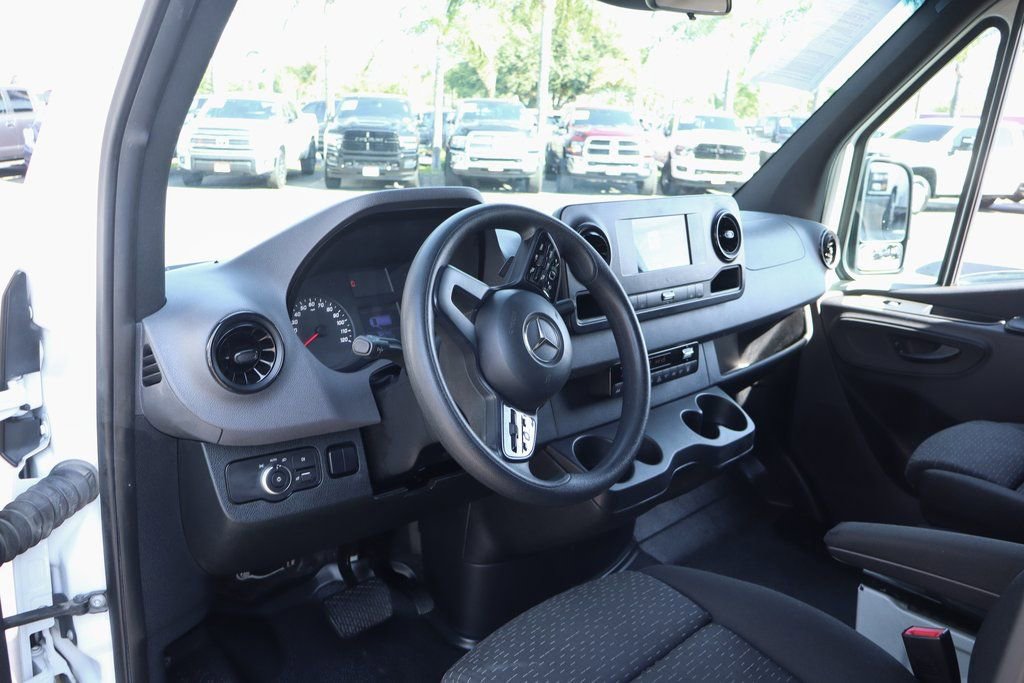 Used 2019 Mercedes-Benz Sprinter 2500 image 23