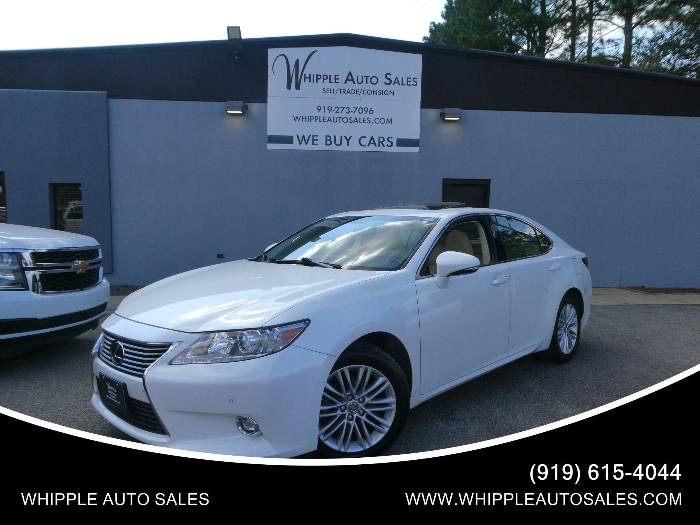 Used 2014 Lexus ES 350 w/ Luxury Package FWD image 1