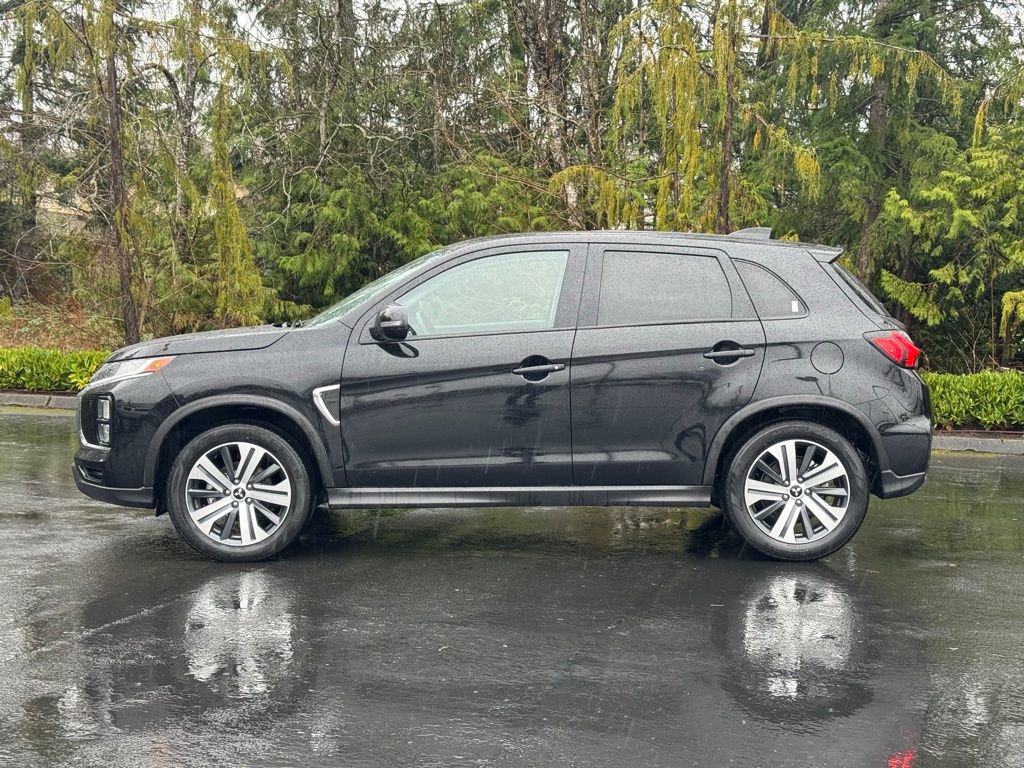 Used 2024 Mitsubishi Outlander Sport SE AWD/4WD image 3