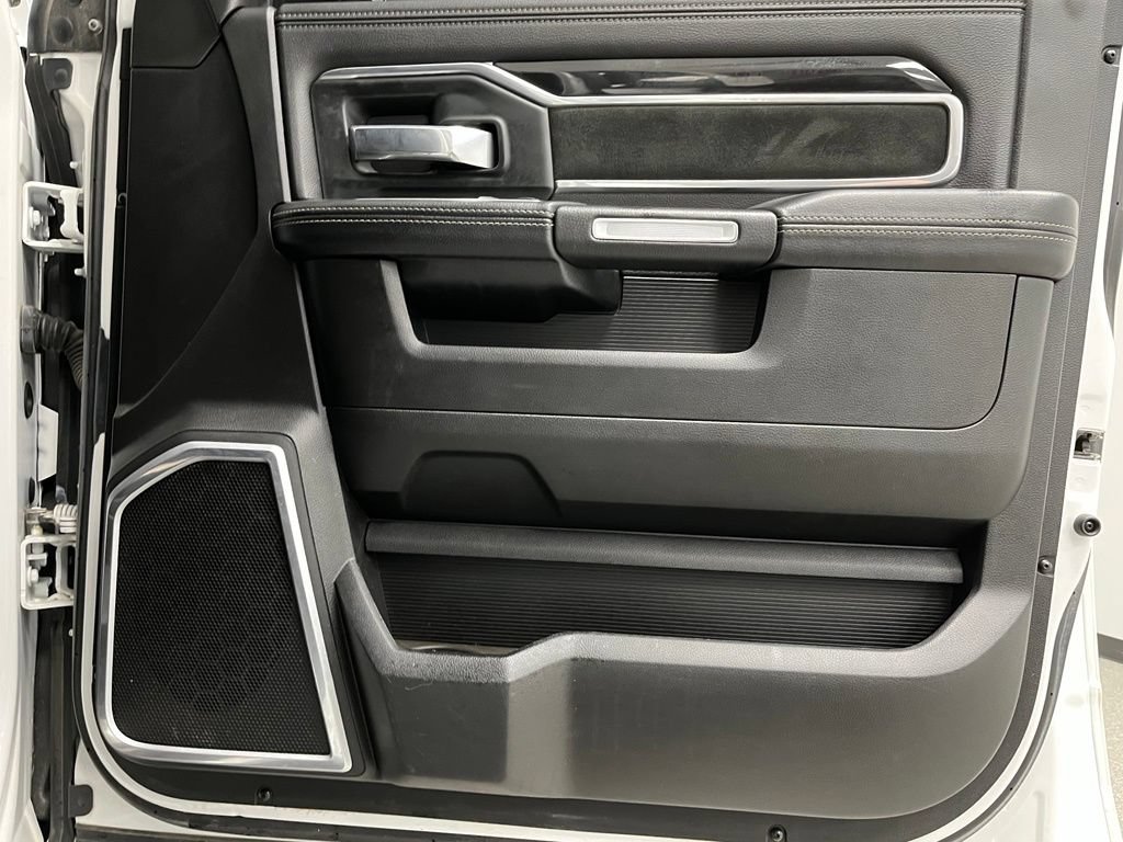 Used 2019 RAM 3500 Laramie AWD/4WD image 49