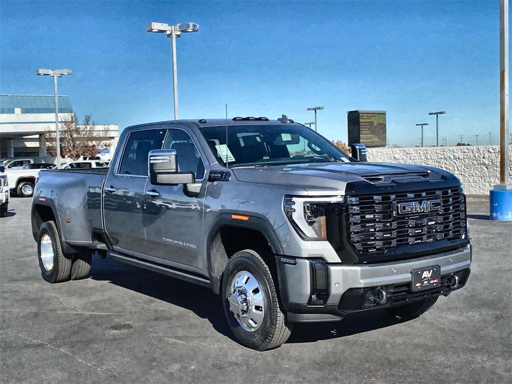 New 2026 GMC Sierra 3500 Denali Ultimate image 16