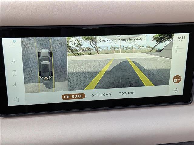 Used 2021 Land Rover Defender 110 SE image 13