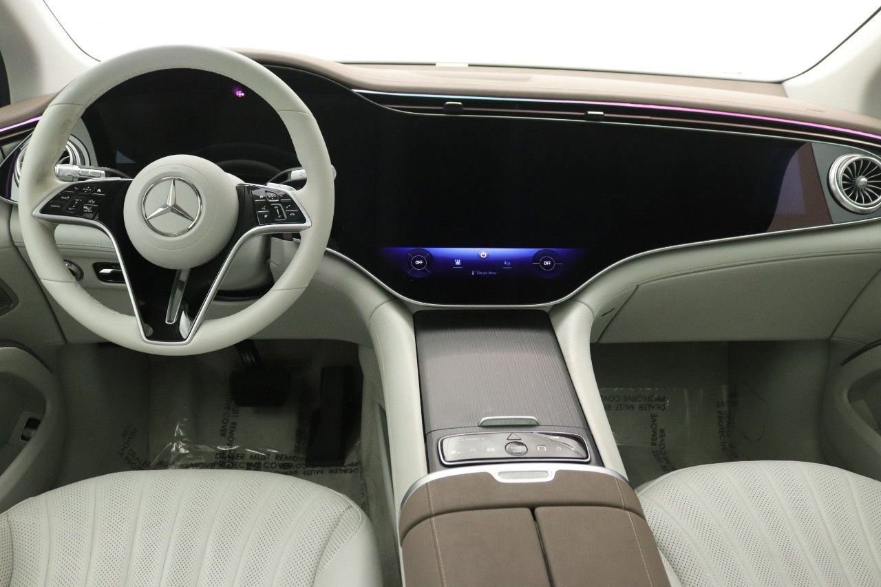 Certified 2023 Mercedes-Benz EQS 580 4MATIC SUV image 9
