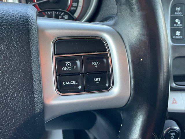 Used 2020 Dodge Journey SE w/ SE Popular Equipment Group FWD image 17