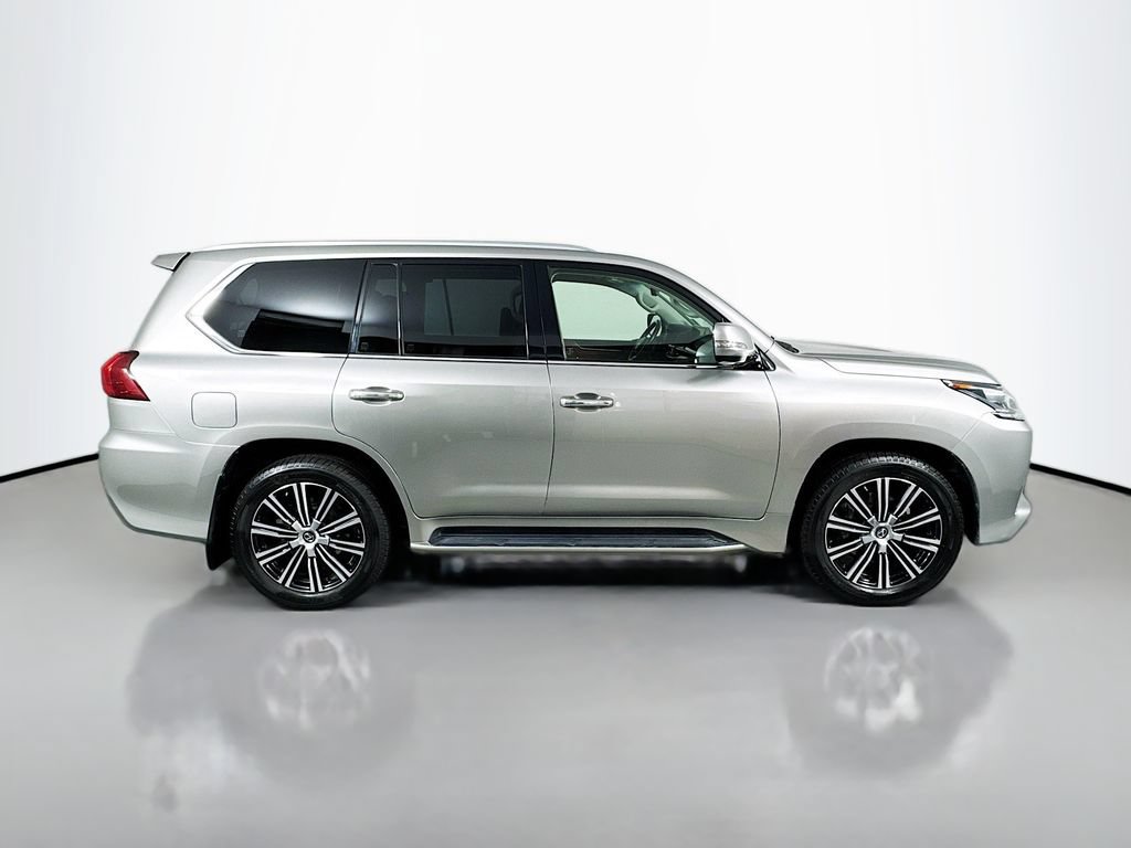 Used 2018 Lexus LX 570 4WD w/ Luxury Package image 5