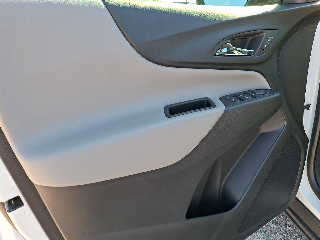 Used 2021 Chevrolet Equinox LS w/ LS Convenience Package FWD image 14