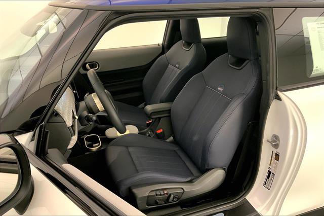 Certified 2025 MINI Cooper S image 13