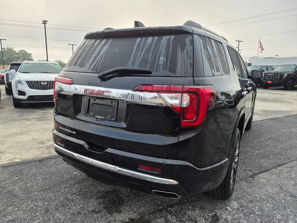 Used 2022 GMC Acadia Denali w/ Black Diamond Edition FWD image 4