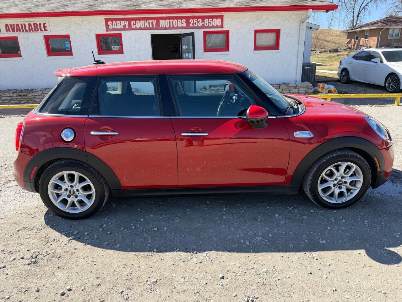 Used 2015 MINI Cooper S image 2